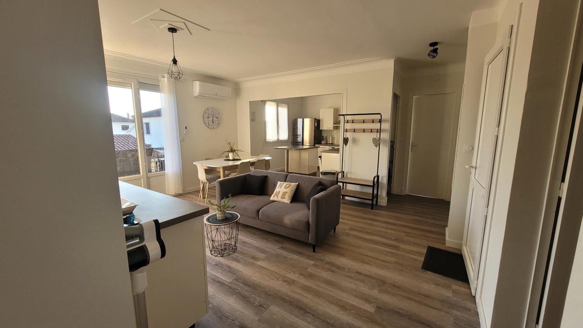 Bel Appartement T5 Neuf Avec 4 Chambres Tarbes Esterno foto